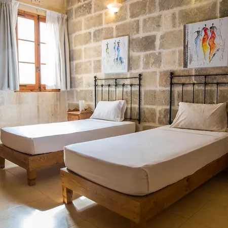 Ta' Peppi Villa *